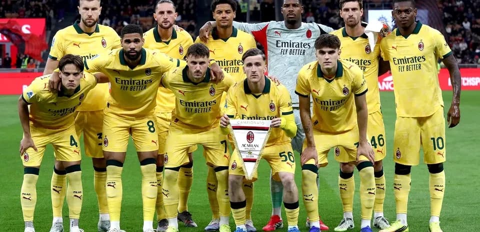 Игроки AC Milan перед матчем