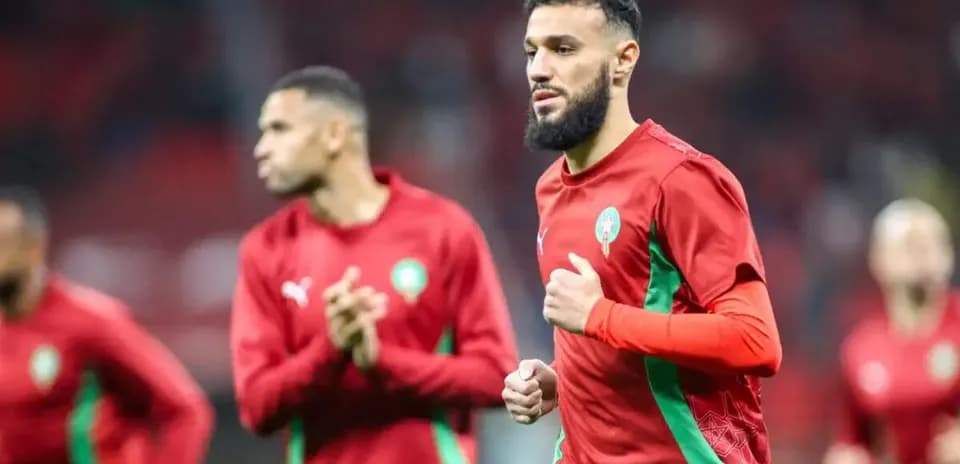 Игроки Марокко во время разминки перед матчем