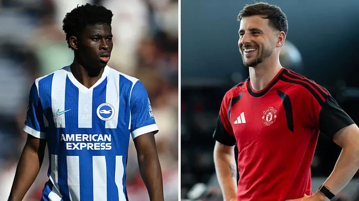 Игроки Brighton и Manchester United на тренировке