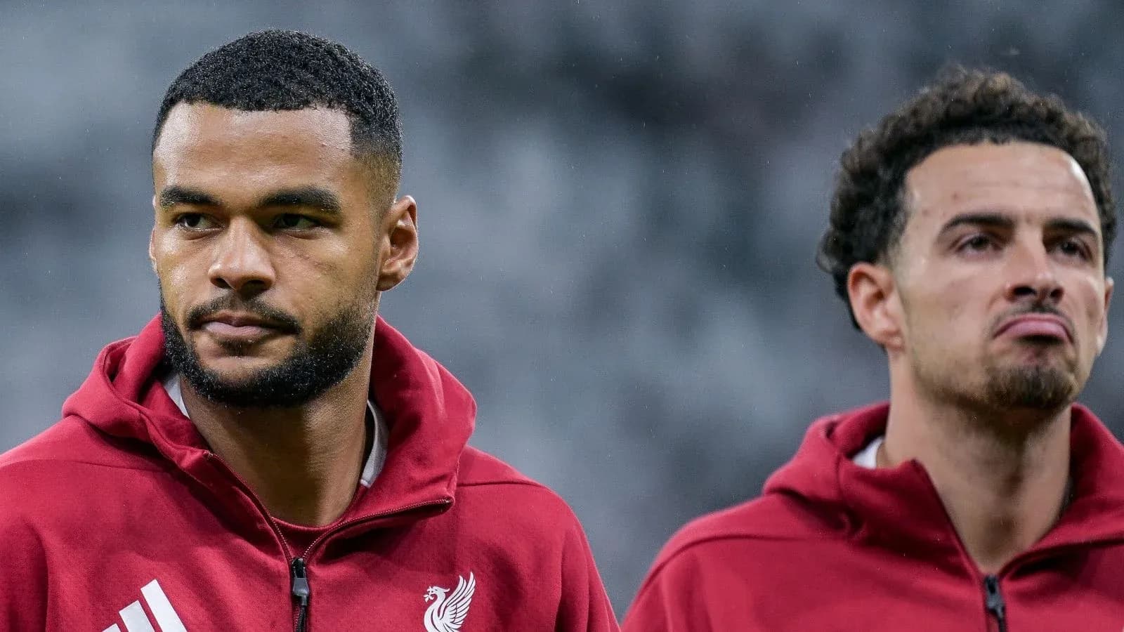 Игроки Liverpool на разминке перед матчем
