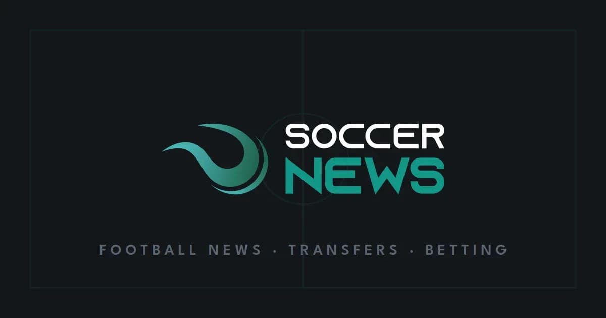 Логотип Soccer News с текстом и графикой